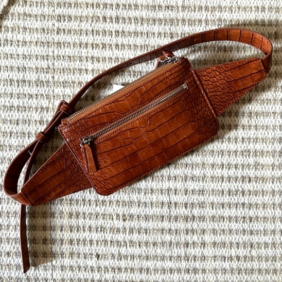 "Snakeskin" fanny pack - Picture 1 of 4